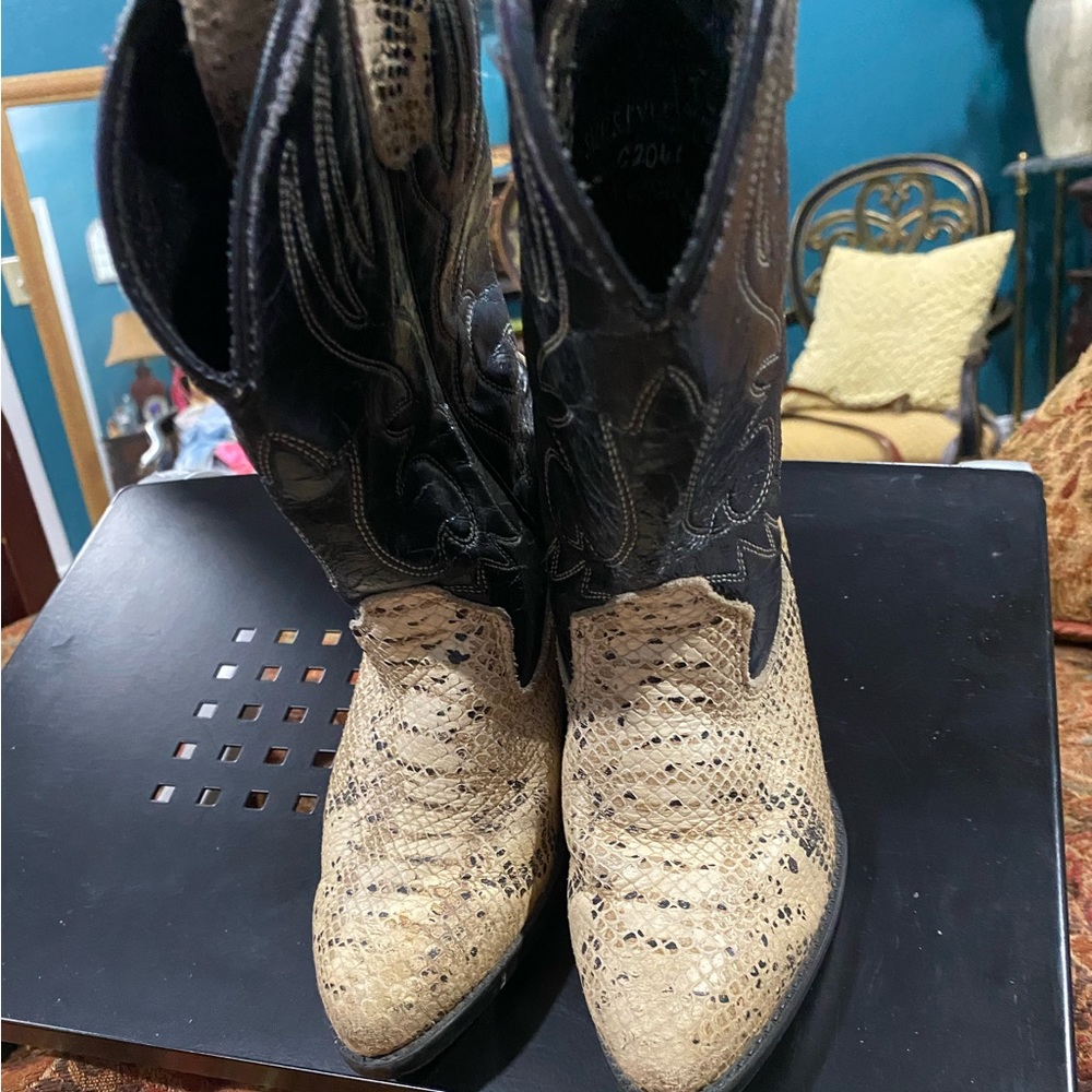 Texas leather boots